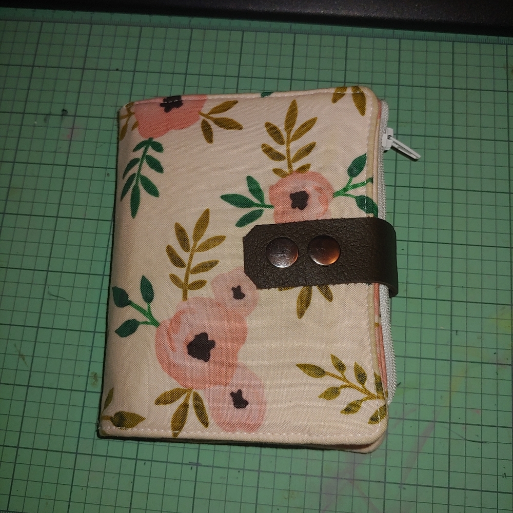 Micro happy planner with wallet cover